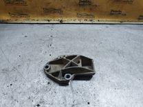 Кронштейн двигателя JU3L70 Peugeot 405
