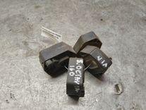 Кронштейн радиатора WSUI09 Skoda Octavia