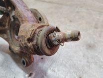 Кулак поворотный правый S1XD99 Peugeot 307 купить на авторазборке