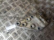 Кронштейн двигателя OIH02V Rover 200 - Фото 1