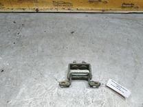 Петля крышки багажника L6FFL2 Kia Carnival - Фото 1