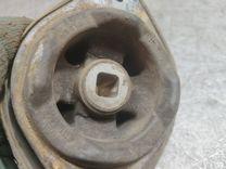 Подушка крепления КПП F76AAP Volkswagen Passat - Фото 3