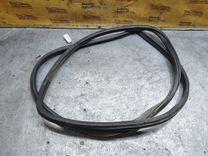 Уплотнитель двери передней левой SU1KTP Audi 100