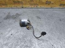 Личинка замка багажника 0YBBKL Audi 80