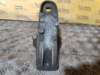 Кронштейн двигателя XKJGB2 Audi 100 - Фото 1