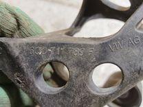 Кронштейн крепления троса КПП D3S679 Skoda Fabia купить в магазине запчастей бу