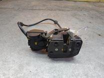 Замок двери задней правой WRX56G Mazda Premacy