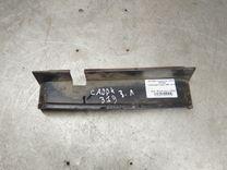 Накладка под фонарь левый 7DPVSB Volkswagen Caddy