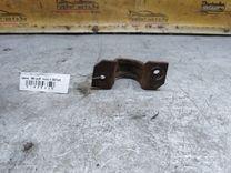 Крепление втулки стабилизатора XJP3ZA Skoda Fabia купить