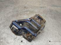 Крепление фары правой J9W6YC Toyota Corolla - Фото 1