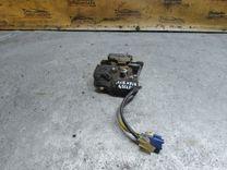 Замок багажника L2RQ38 Toyota Avensis купить с доставкой