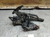 Крюк капота PN10CL Audi A6 - Фото 2