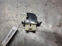 Кнопка стеклоподъемника заднего правого XQM0YB Mazda 6 купить