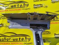 Стойка кузовная центральная левая 886FL6 Volkswagen Passat undefined