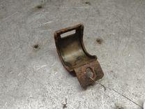 Крепление втулки стабилизатора LG7IEC Peugeot 607 - Фото 2