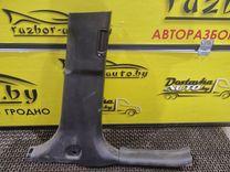 Обшивка стойки центральной правой R94639 Kia Sorento