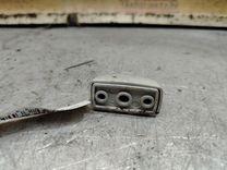 Крепление (крючок) солнцезащитного козырька F03RRW Seat Arosa - Фото 3