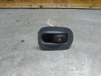Кнопка стеклоподъемника переднего правого Q6ATV2 Renault Scenic