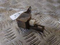 Датчик удара HWD717 Toyota Yaris купить в магазине запчастей бу