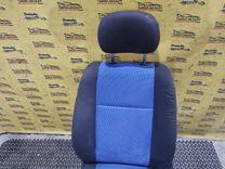 Сиденье переднее FW4XFQ Opel Zafira undefined