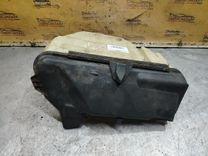 Короб предохранителей Q2RAE4 Mercedes E W211 - Фото 1