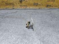 Петля крышки багажника V1GQGV Toyota Corolla - Фото 4