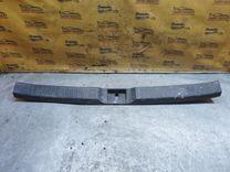 Накладка замка багажника 7Z1C69 Toyota Corolla Verso - Фото 2