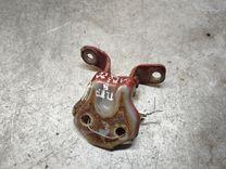 Петля двери передней правой FX6Y83 Mazda 323F купить в магазине запчастей бу