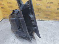 Бардачок 8P5J9C Ford Galaxy купить с доставкой. Огромный выбор салонов. У нас есть практически все.