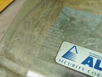 Стекло двери передней правой XDIZSM Mercedes ML W163 купить