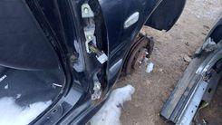 Петля двери передней правой JADWW9 Mitsubishi Carisma купить