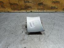 Накладка под фонарь правый O3Y53B Renault Laguna