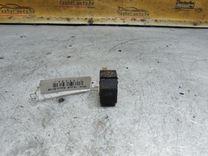 Кнопка стеклоподъемника заднего правого P6M6Z7 Audi A4