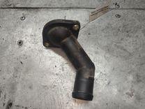 Корпус термостата J2SO0O Volkswagen Golf