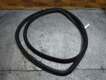 Уплотнитель двери задней левой SNPY5W Opel Zafira