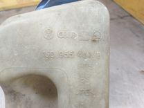 Бачок омывателя Y8O1R3 Volkswagen Golf купить с доставкой