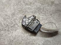 Кнопка стеклоподъемника переднего правого PGFJOF Renault Clio - Фото 2