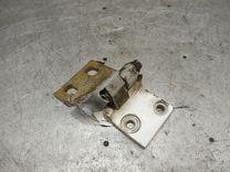 Петля двери задней левой MOHC88 Peugeot 306 купить