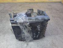 Короб предохранителей JCYON0 Seat Altea - Фото 3