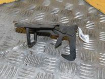 Крюк капота 3E11B4 Volkswagen Touran - Фото 3