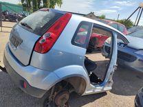 Петля двери задней правой O5MXXB Ford Fiesta