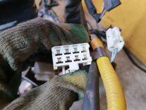 Проводка салона AQ2K7U Toyota Avensis Verso - Фото 24