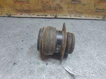 Подушка крепления двигателя 9UI0IX Volkswagen Golf - Фото 4