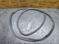 Уплотнитель двери передней правой J2J2CX Renault Espace купить в магазине запчастей бу