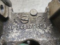 Кронштейн генератора LWVFKC Peugeot 607 - Фото 5