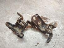 Петля двери задней правой 1W7FW9 Toyota Aygo - Фото 2