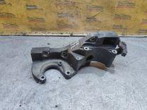 Кронштейн генератора SYPQ1P Renault Scenic - Фото 1