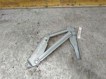 Петля крышки багажника WB01AD Renault Megane купить с доставкой. Огромный выбор запчастей и марок авто. У нас есть практически все.