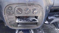 Рамка под магнитолу 8YWQUI Volkswagen Sharan - Фото 2