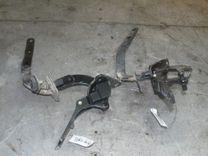 Петля крышки багажника 4HYQNE Volvo V70 - Фото 2